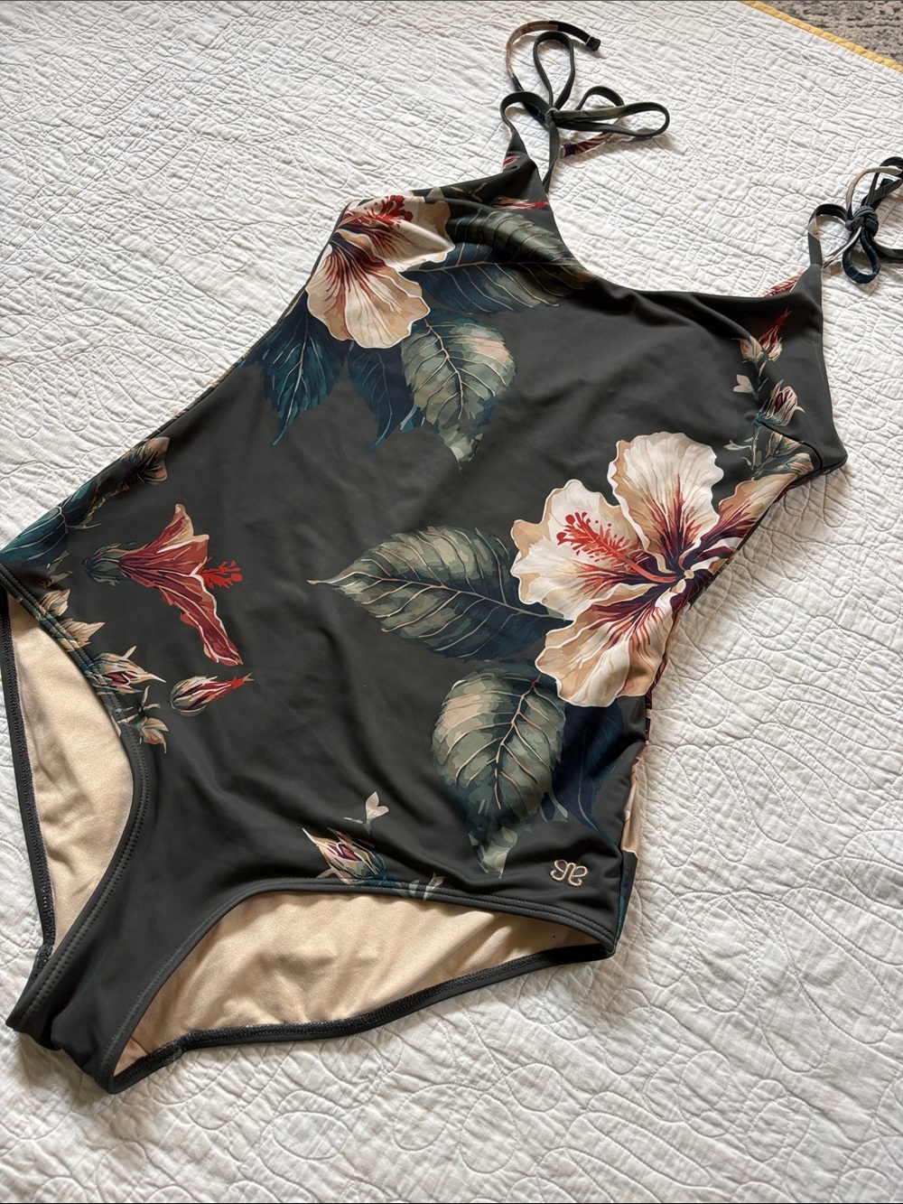 Albion Fit Floral One-Piece Swimsuit - green with Cream Hibiscus